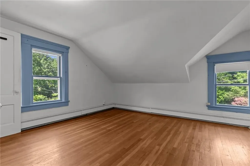 10 Liberty Road Exeter RI 02822