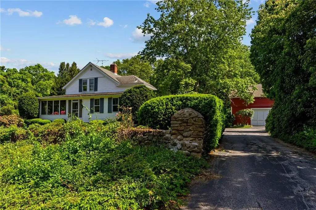 10 Liberty Road Exeter RI 02822