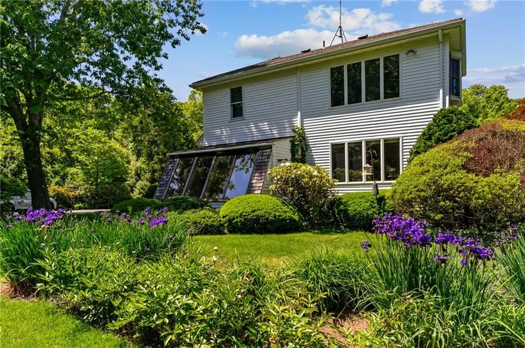 10 Liberty Road Exeter RI 02822