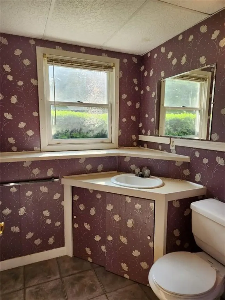 111 Village Avenue Cranston RI 02920