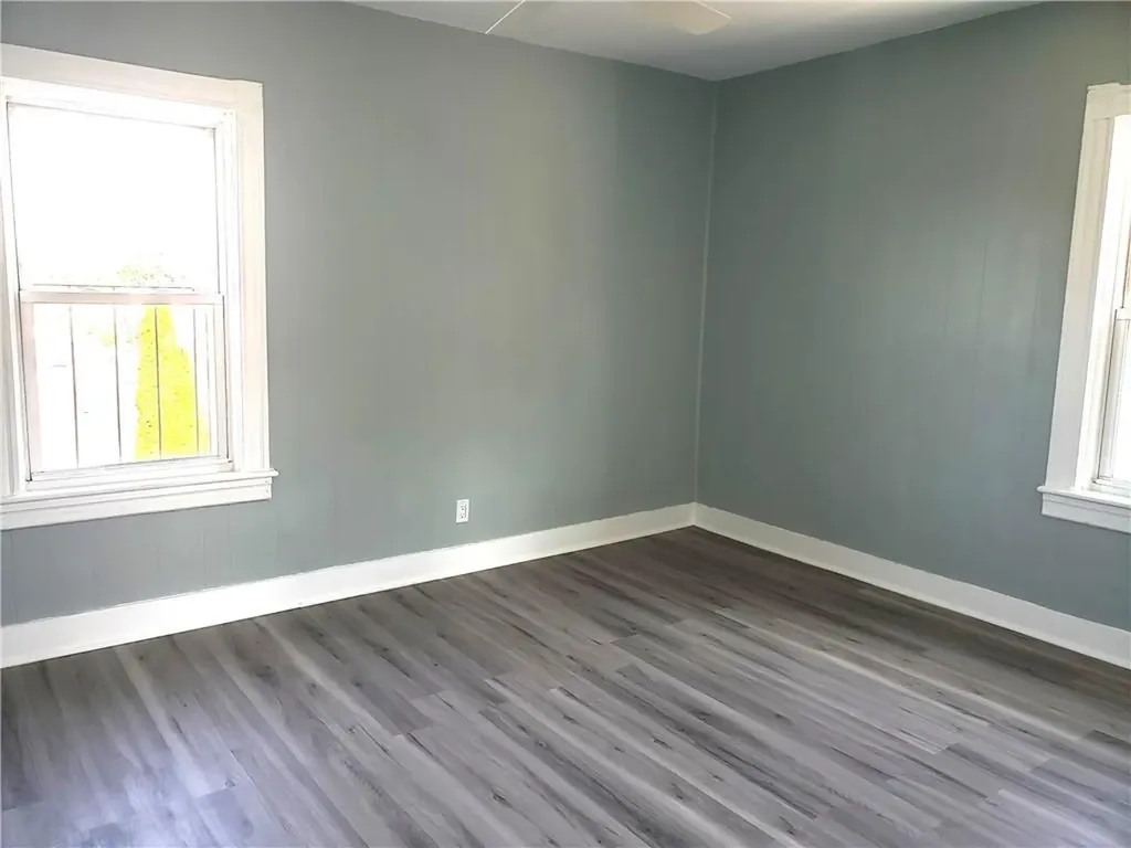 1718 Smith Street North Providence RI 02911