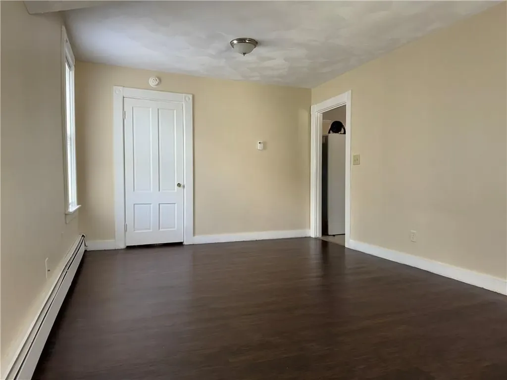 182 Newland Avenue Woonsocket RI 02895