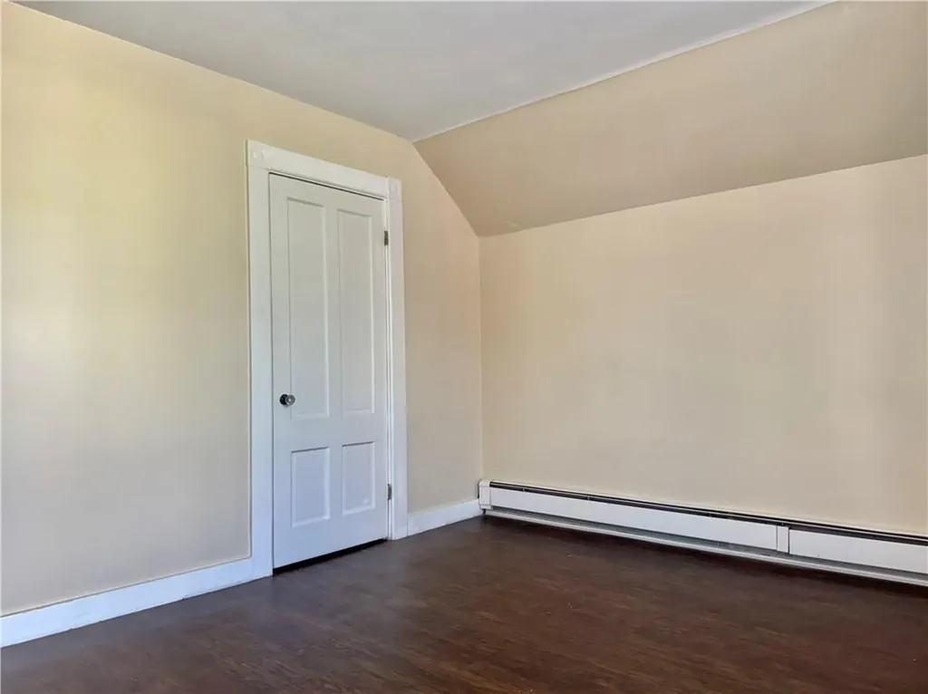 182 Newland Avenue Woonsocket RI 02895