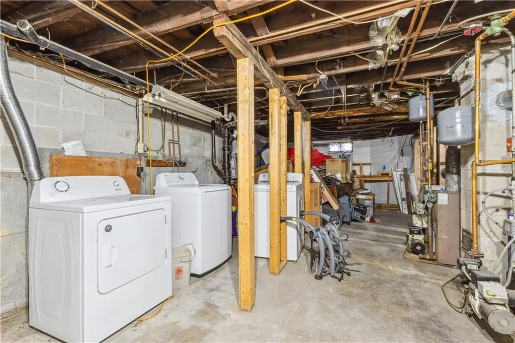 8 10 Phenix Avenue West Warwick RI 02893