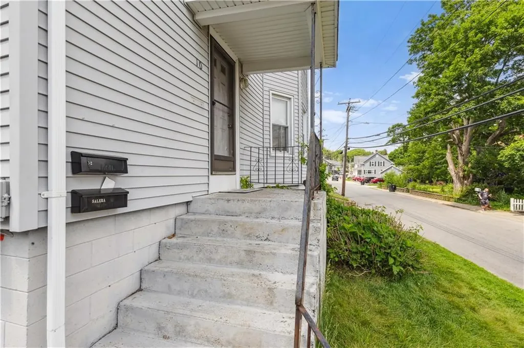 8 10 Phenix Avenue West Warwick RI 02893
