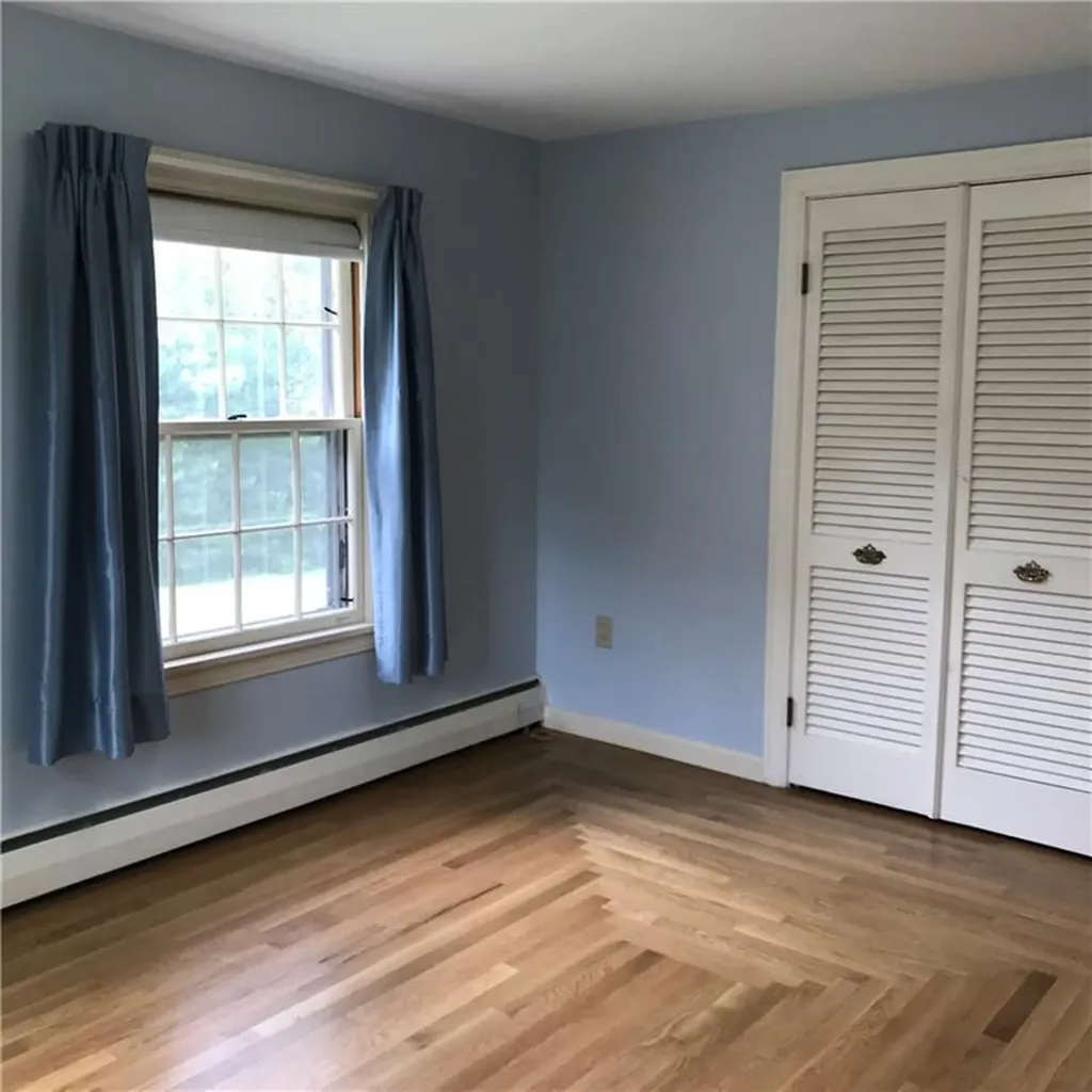 33 Red Gate Road Cumberland RI 02864