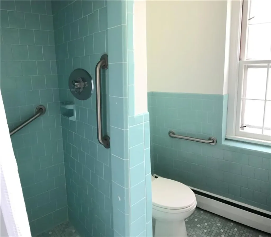 33 Red Gate Road Cumberland RI 02864