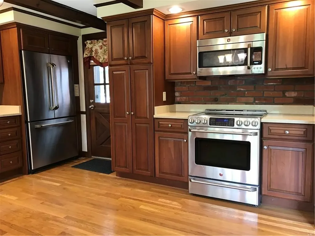 33 Red Gate Road Cumberland RI 02864