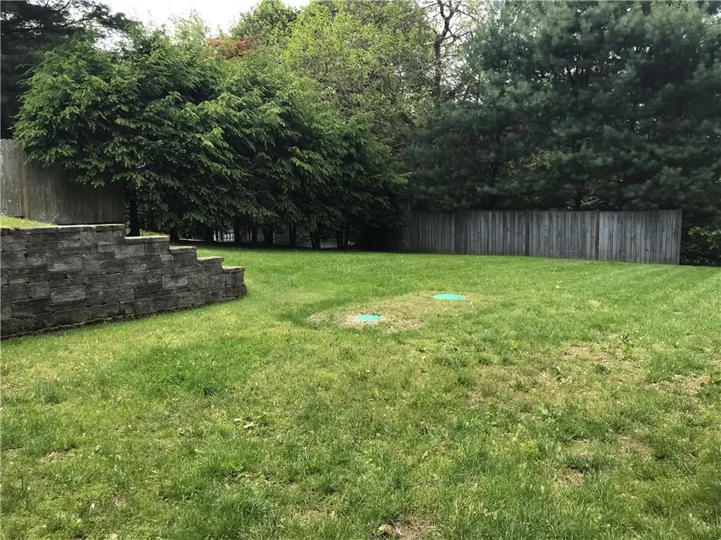 33 Red Gate Road Cumberland RI 02864
