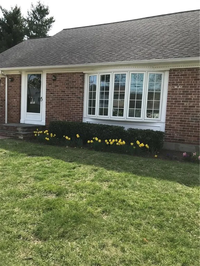 33 Red Gate Road Cumberland RI 02864
