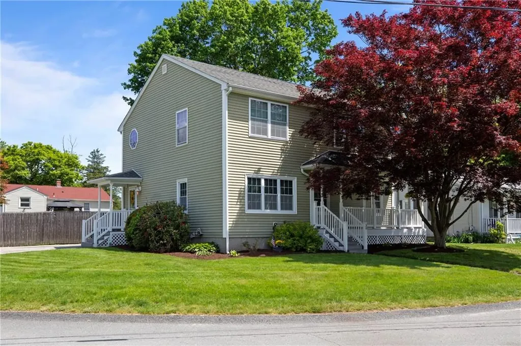 30 Sophia Drive Warwick RI 02886