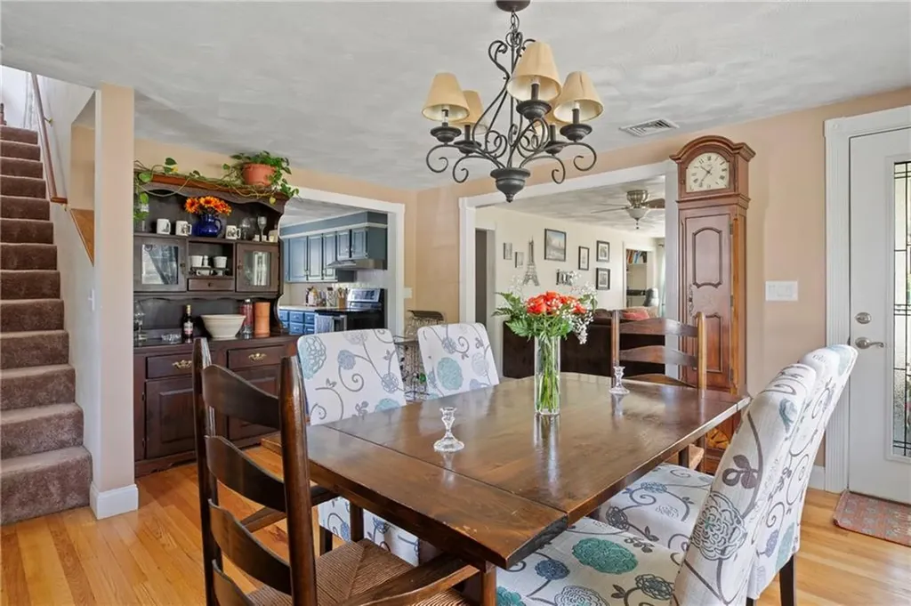 30 Sophia Drive Warwick RI 02886