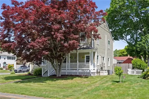 30 Sophia Drive Warwick RI 02886