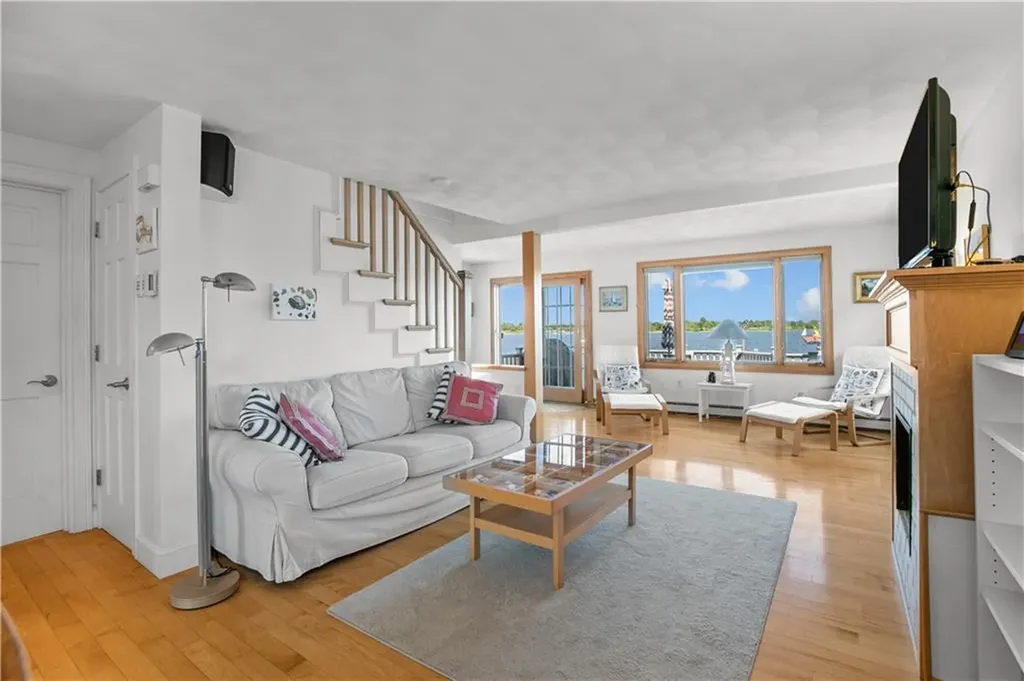 309 Riverside Street Portsmouth RI 02871