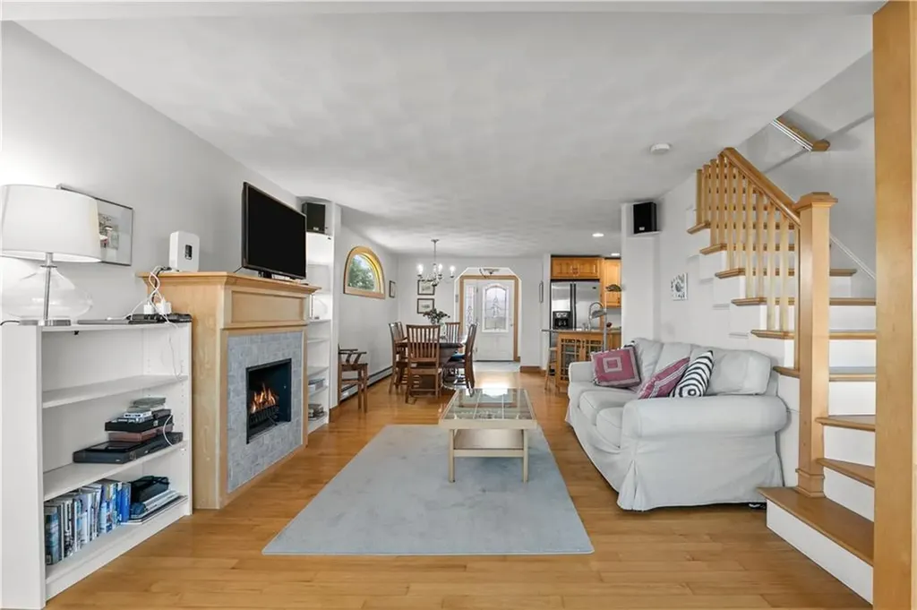 309 Riverside Street Portsmouth RI 02871