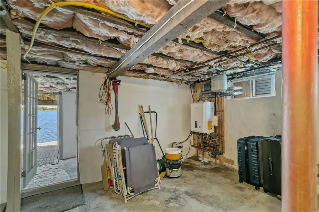 309 Riverside Street Portsmouth RI 02871
