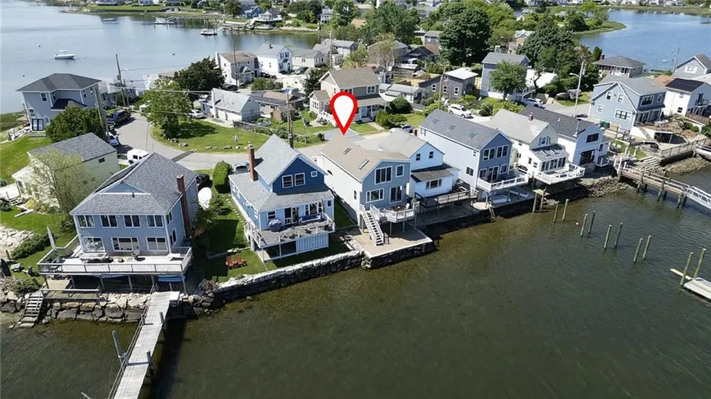 309 Riverside Street Portsmouth RI 02871