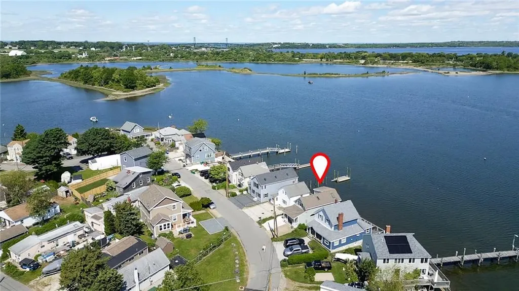309 Riverside Street Portsmouth RI 02871