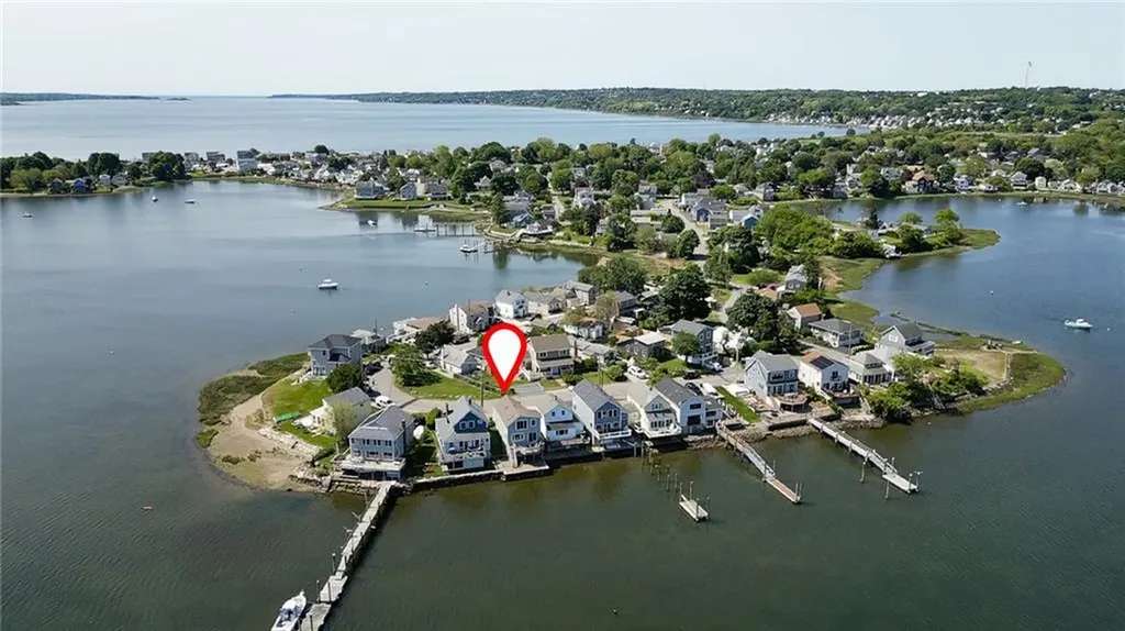 309 Riverside Street Portsmouth RI 02871