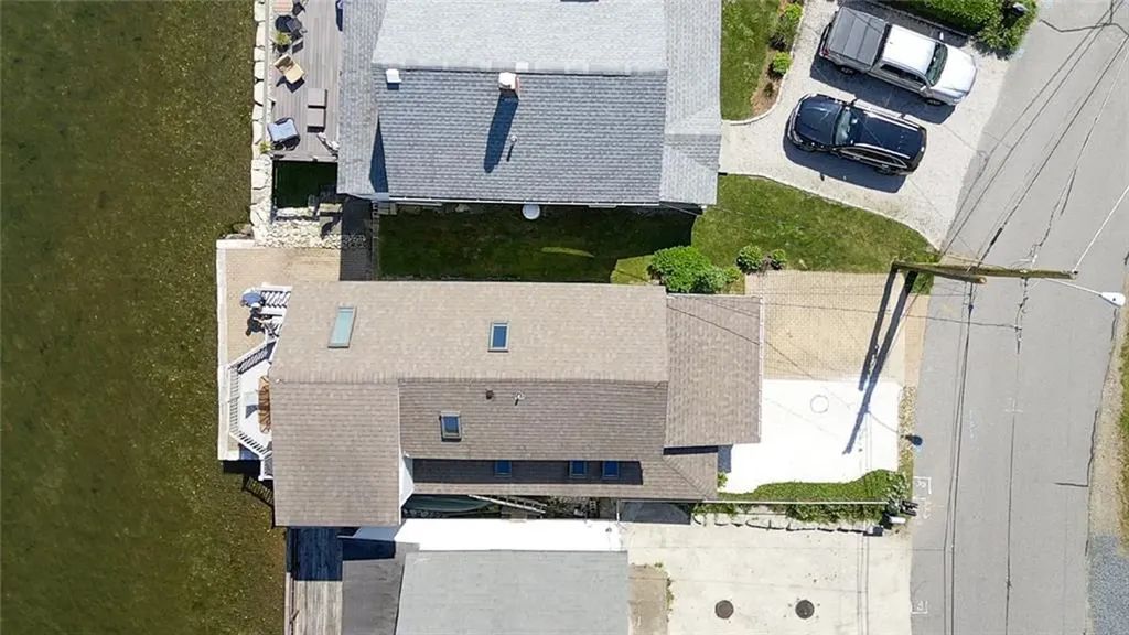 309 Riverside Street Portsmouth RI 02871