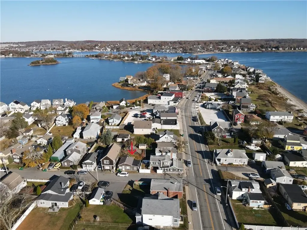9 Island Avenue Portsmouth RI 02871