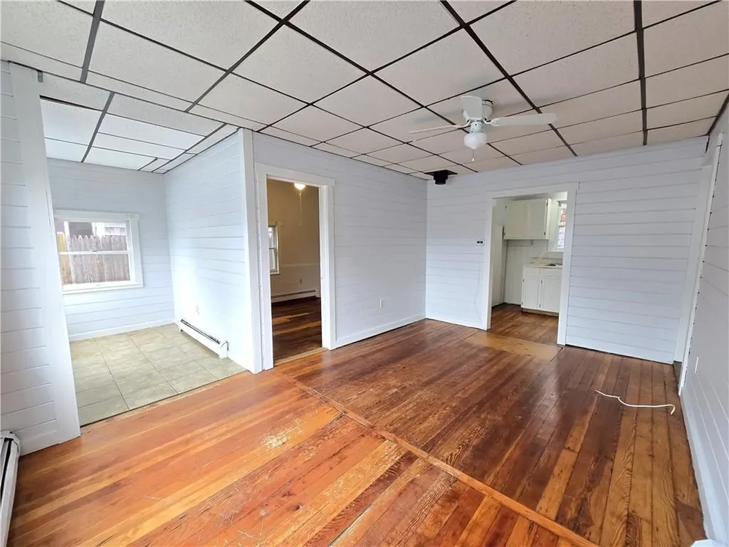 9 Island Avenue Portsmouth RI 02871