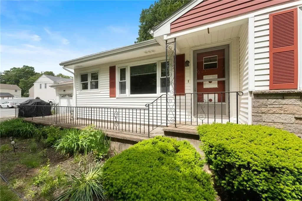 3799 Mendon Road Cumberland RI 02864