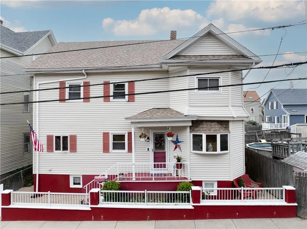 522 Slade Street Fall River MA 02724