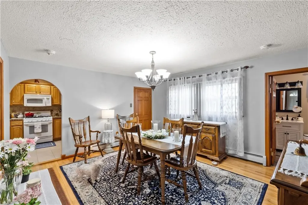 522 Slade Street Fall River MA 02724