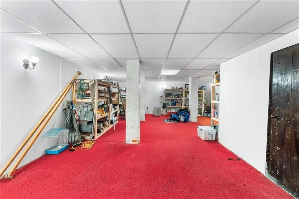 59 Woodland Road Woonsocket RI 02895