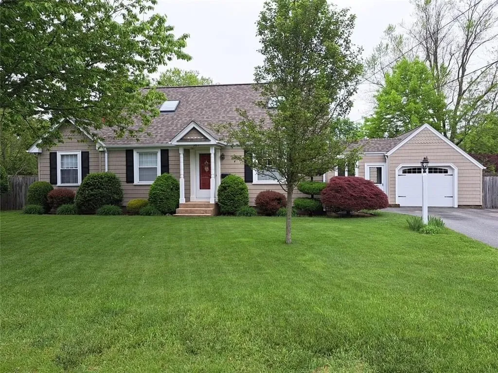 367 Long Street Warwick RI 02886