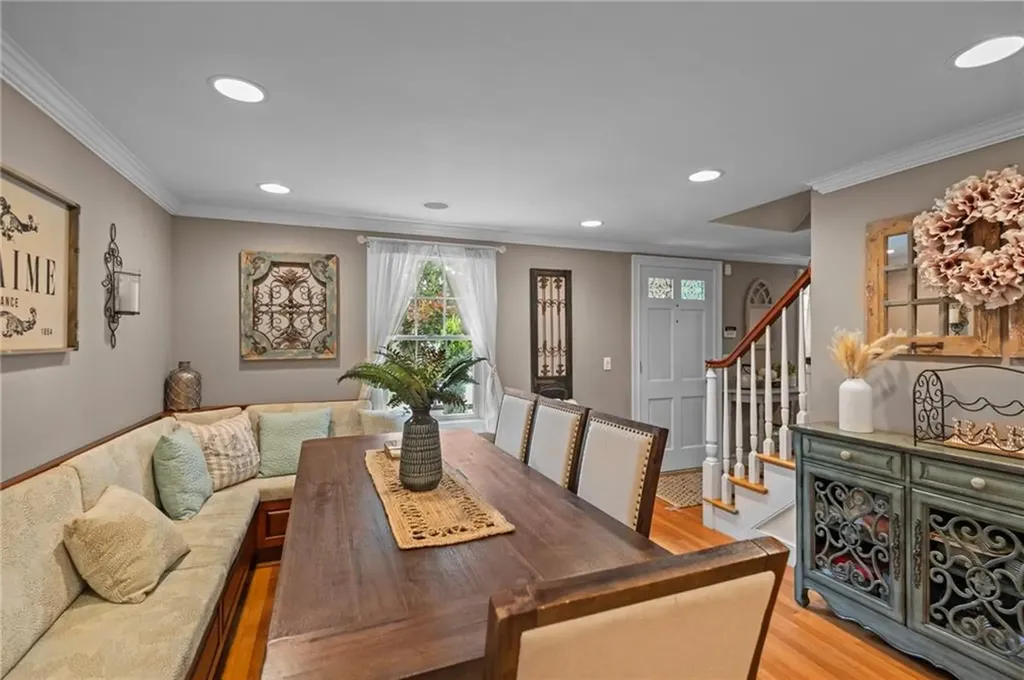 152 Glen Hills Drive Cranston RI 02920
