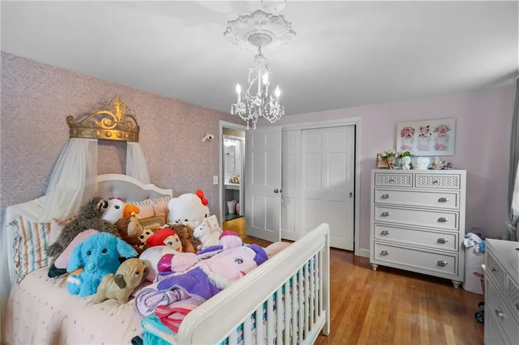 152 Glen Hills Drive Cranston RI 02920