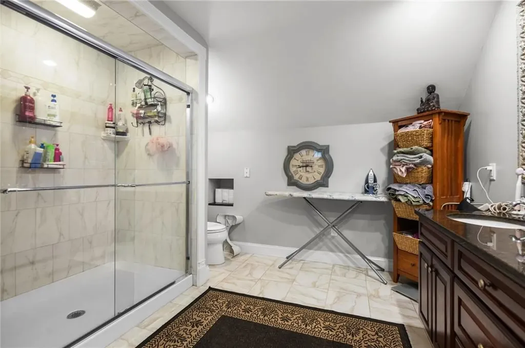 152 Glen Hills Drive Cranston RI 02920