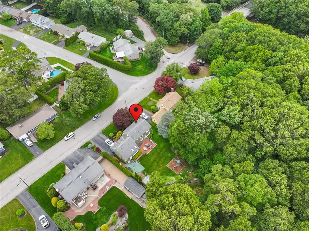 152 Glen Hills Drive Cranston RI 02920