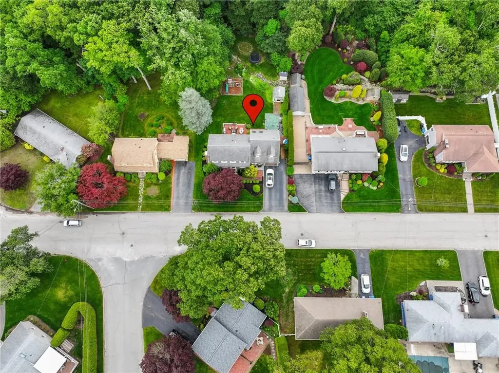 152 Glen Hills Drive Cranston RI 02920