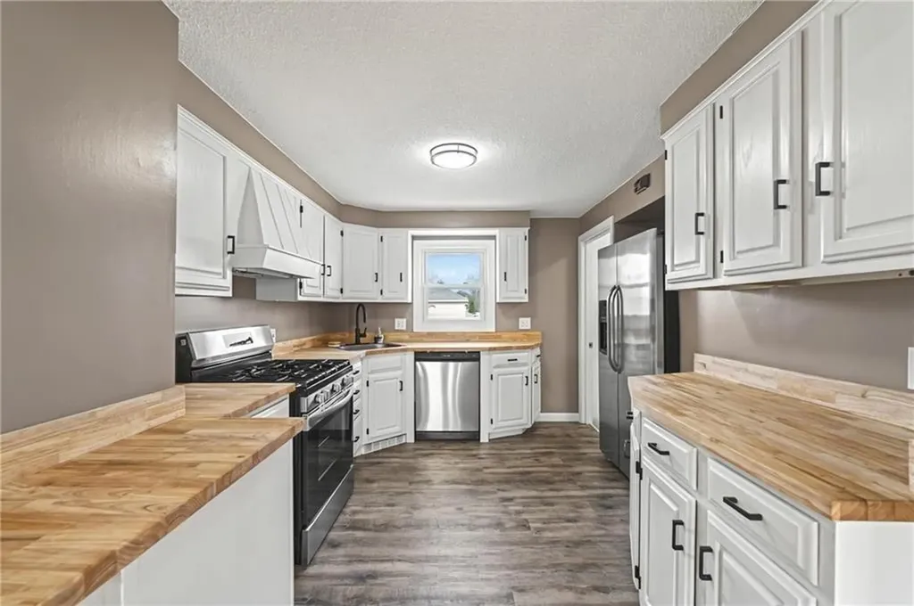 57 Bloodgood Street Pawtucket RI 02861