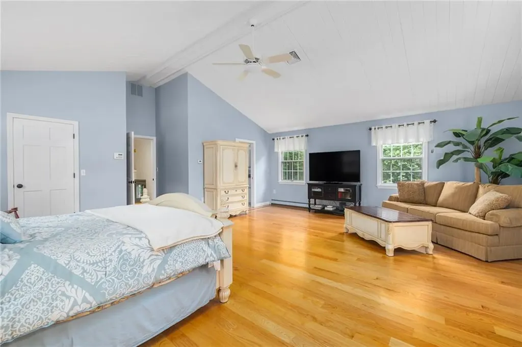 52 S Eagle Nest Drive Lincoln RI 02865