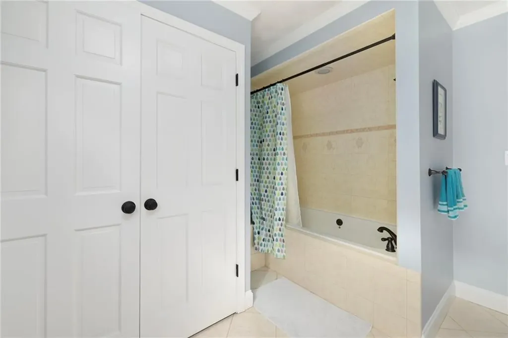 52 S Eagle Nest Drive Lincoln RI 02865