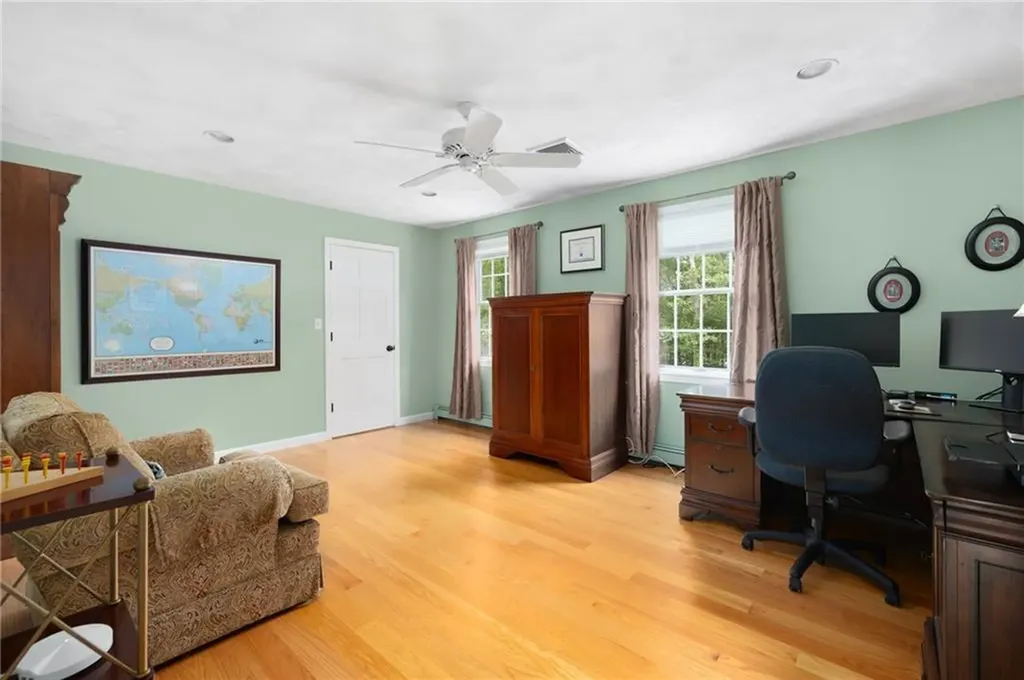 52 S Eagle Nest Drive Lincoln RI 02865