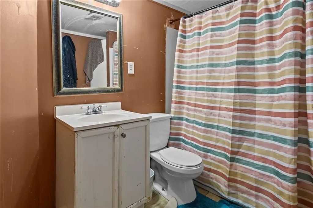 108 Johnson Street Pawtucket RI 02860