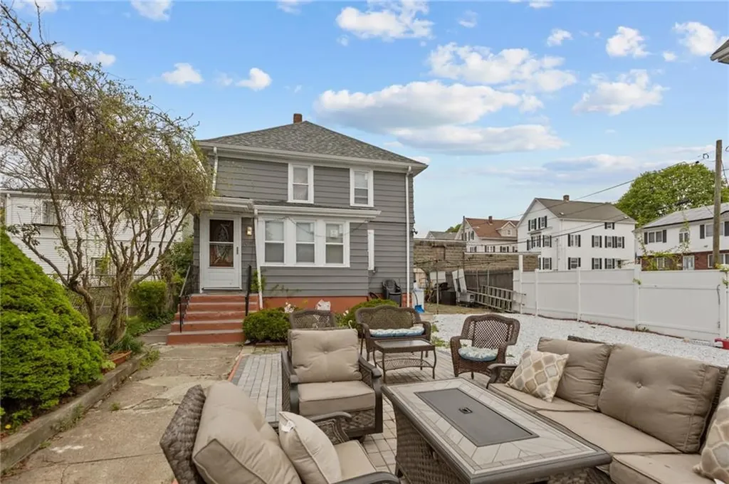 108 Johnson Street Pawtucket RI 02860