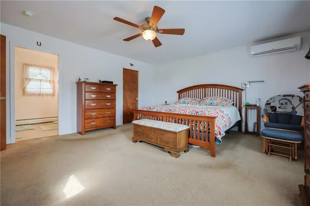 74 Warren Avenue Tiverton RI 02878