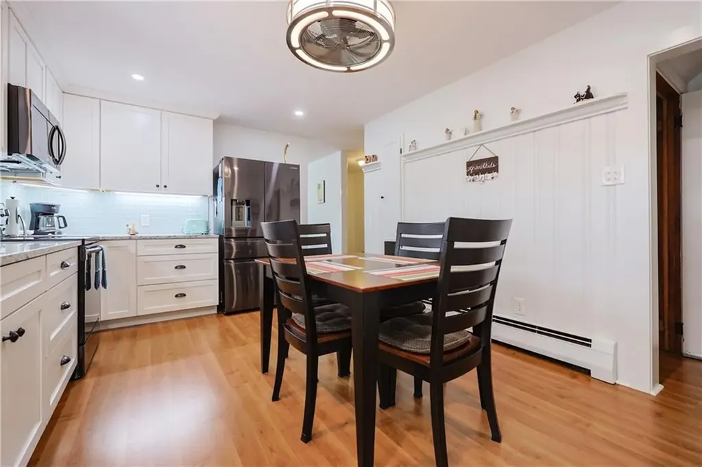 74 Warren Avenue Tiverton RI 02878