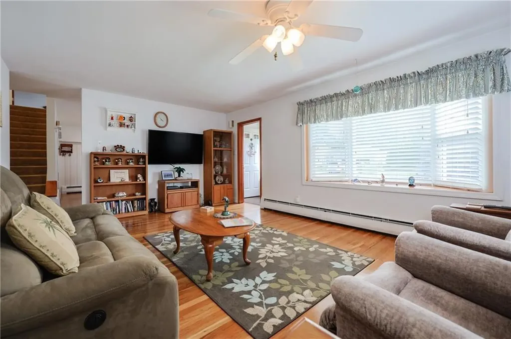 74 Warren Avenue Tiverton RI 02878