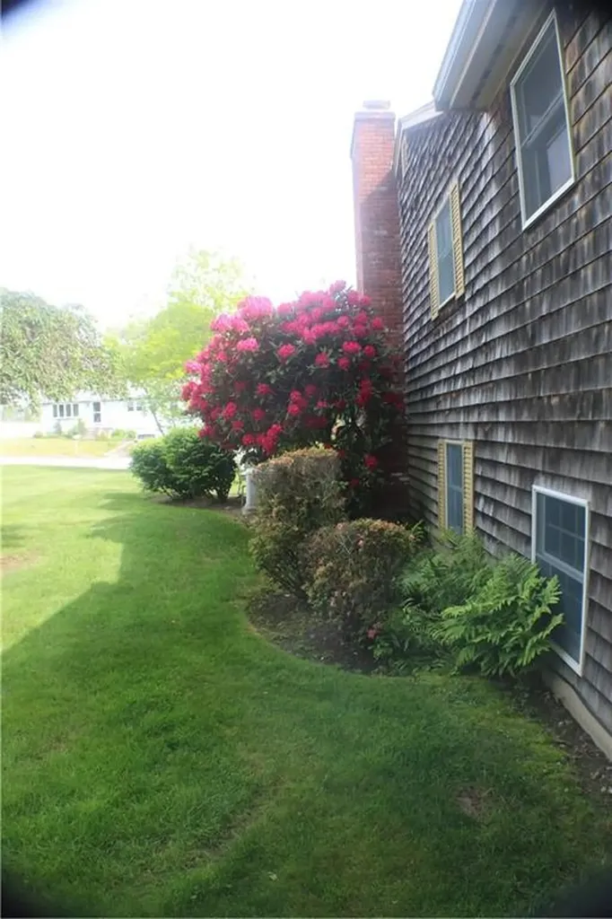 40 Roosevelt Drive Bristol RI 02809