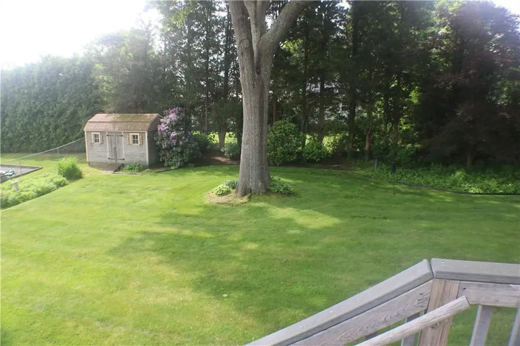 40 Roosevelt Drive Bristol RI 02809