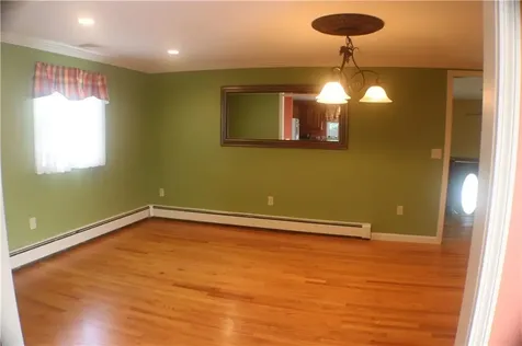 40 Roosevelt Drive Bristol RI 02809