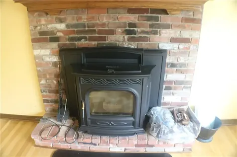 40 Roosevelt Drive Bristol RI 02809