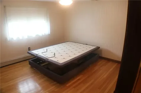 40 Roosevelt Drive Bristol RI 02809